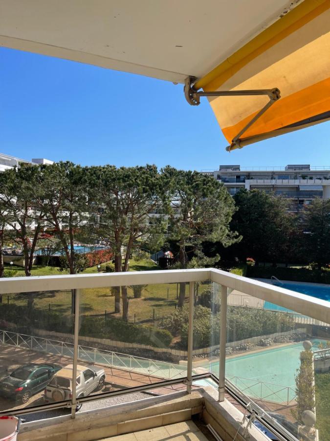 Appartement Bord De Mer Avec Piscine Cagnes-sur-Mer Exterior photo